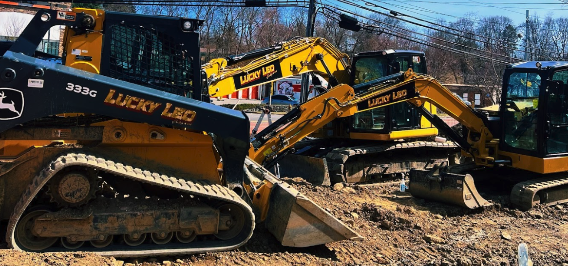 Lucky Leo excavation equipment on site